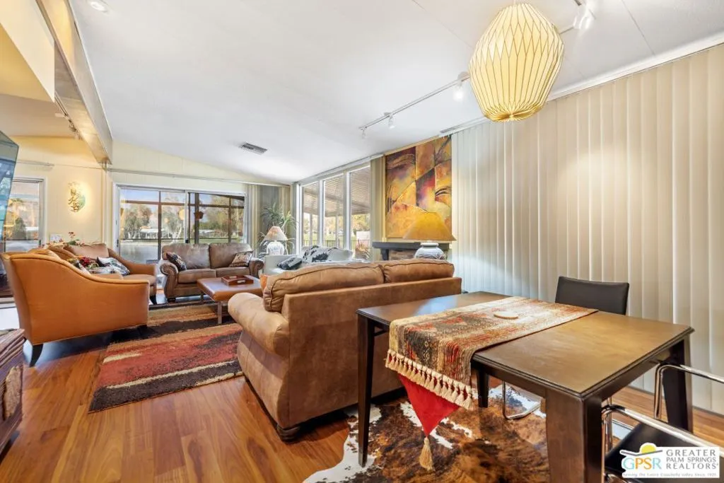 Cathedral City, California 92234, United States, 2 Bedrooms Bedrooms, ,2 BathroomsBathrooms,Residential,Active,10625