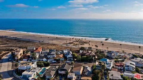 A home in Playa del Rey