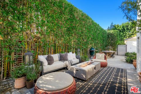 A home in Manhattan Beach