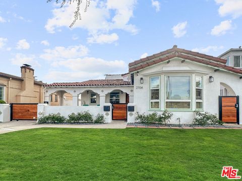 A home in Inglewood