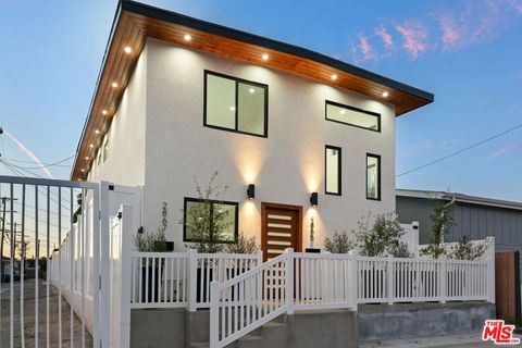 Single Family Residence in Los Angeles CA 2865 Shenandoah Street 38.jpg