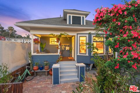 Single Family Residence in Los Angeles CA 1208 Douglas Street.jpg