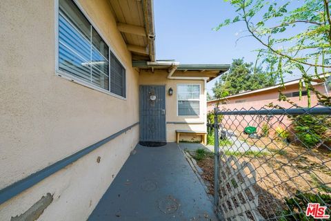 A home in El Monte