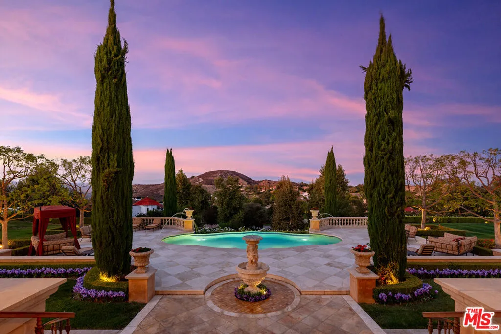 Calabasas, California 91302, United States, 7 Bedrooms Bedrooms, ,8 BathroomsBathrooms,Residential,Active,61171