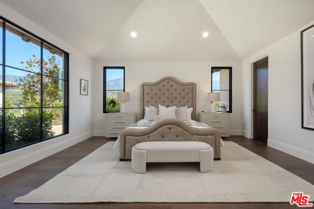 Summerland, California 93067, United States, 6 Bedrooms Bedrooms, ,9 BathroomsBathrooms,Residential,Active,136685