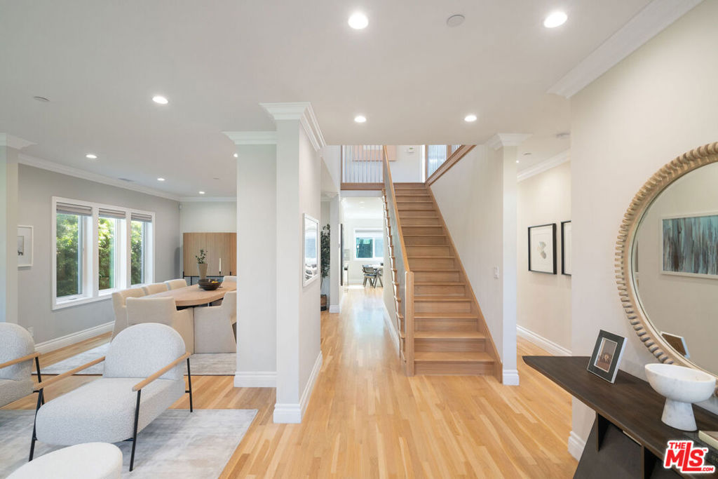Properties 3 1622 S Stanley Avenue
