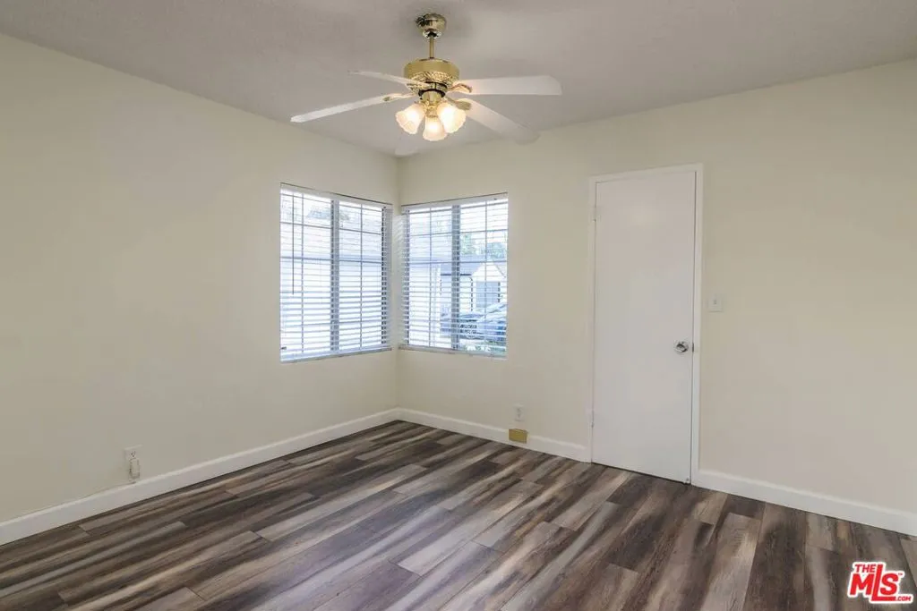 Valley Village, California 91607, United States, 3 Bedrooms Bedrooms, ,2 BathroomsBathrooms,Residential,Active,93511