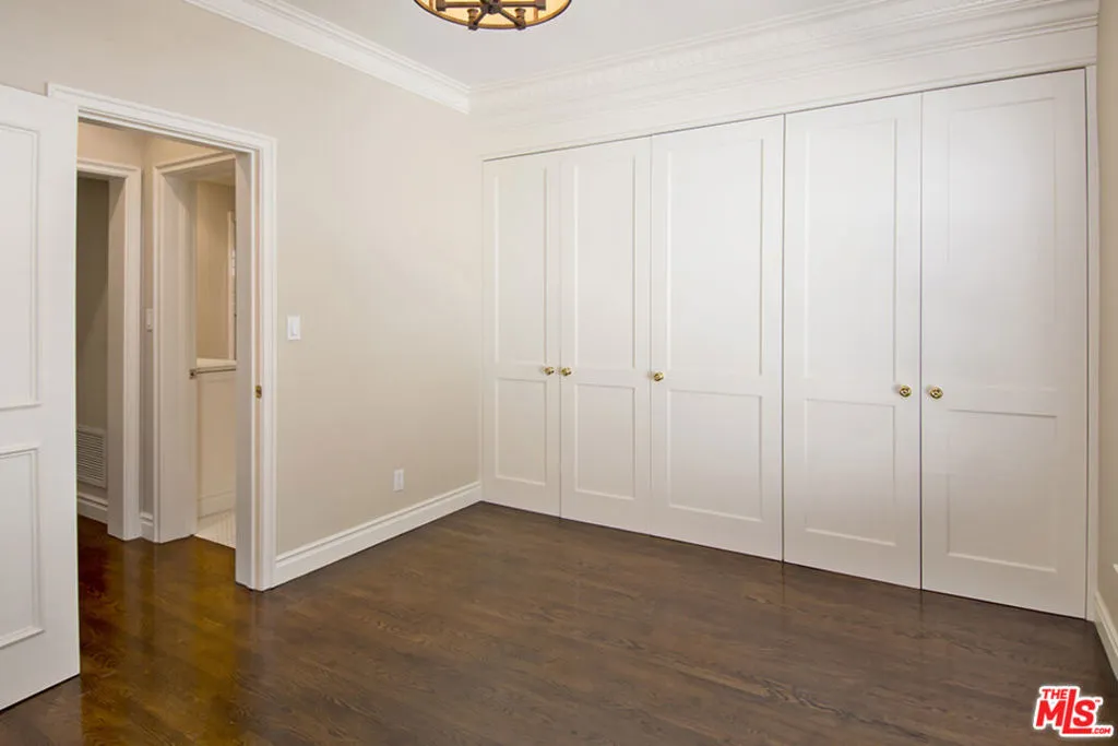 Beverly Hills, California 90212, United States, 1 Bedroom Bedrooms, ,1 BathroomBathrooms,Residential,Active,3000