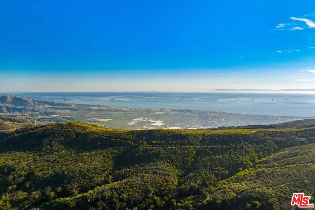 Carpinteria, California 93013, United States, ,Land,Active,2052