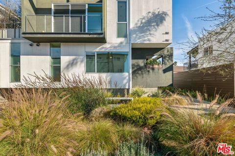 A home in Manhattan Beach