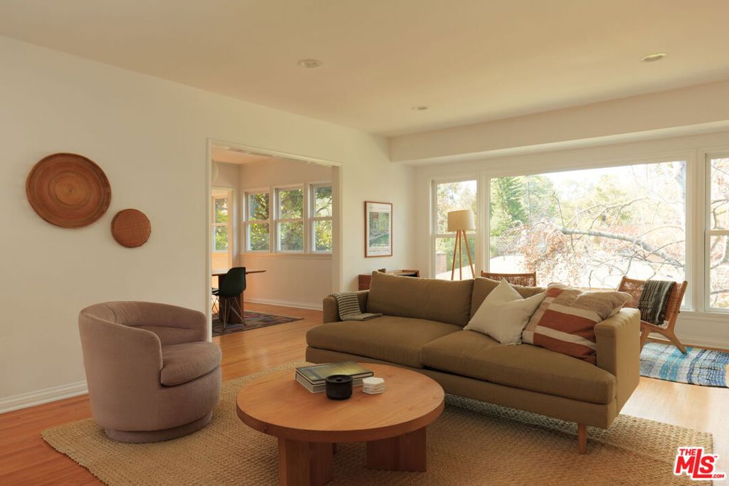 468 Glen Holly Drive