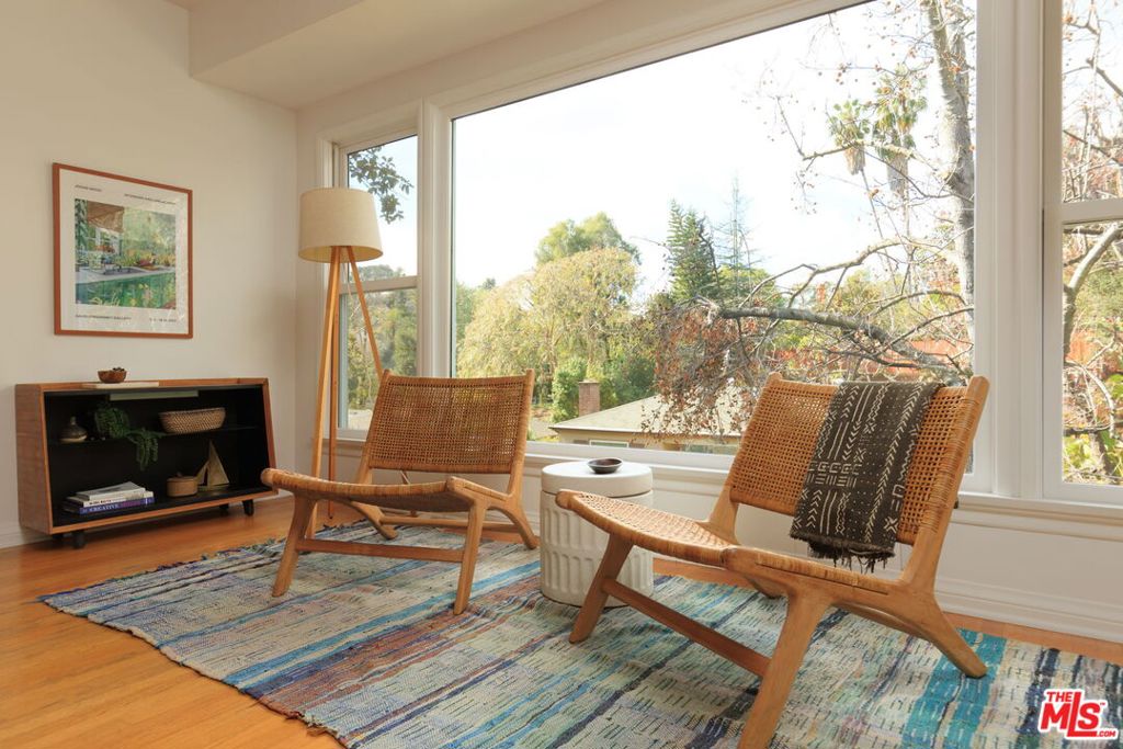 468 Glen Holly Drive