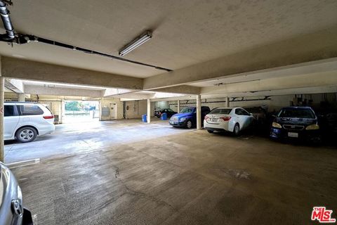 listing image 42