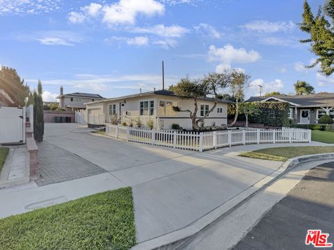 A home in Bellflower