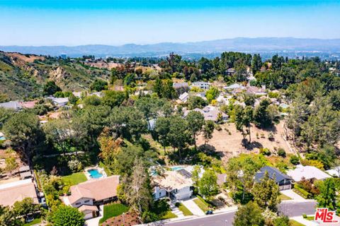 A home in Tarzana