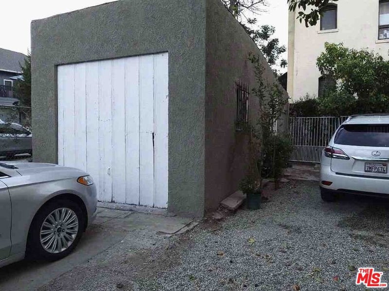 1981 Estrella Avenue