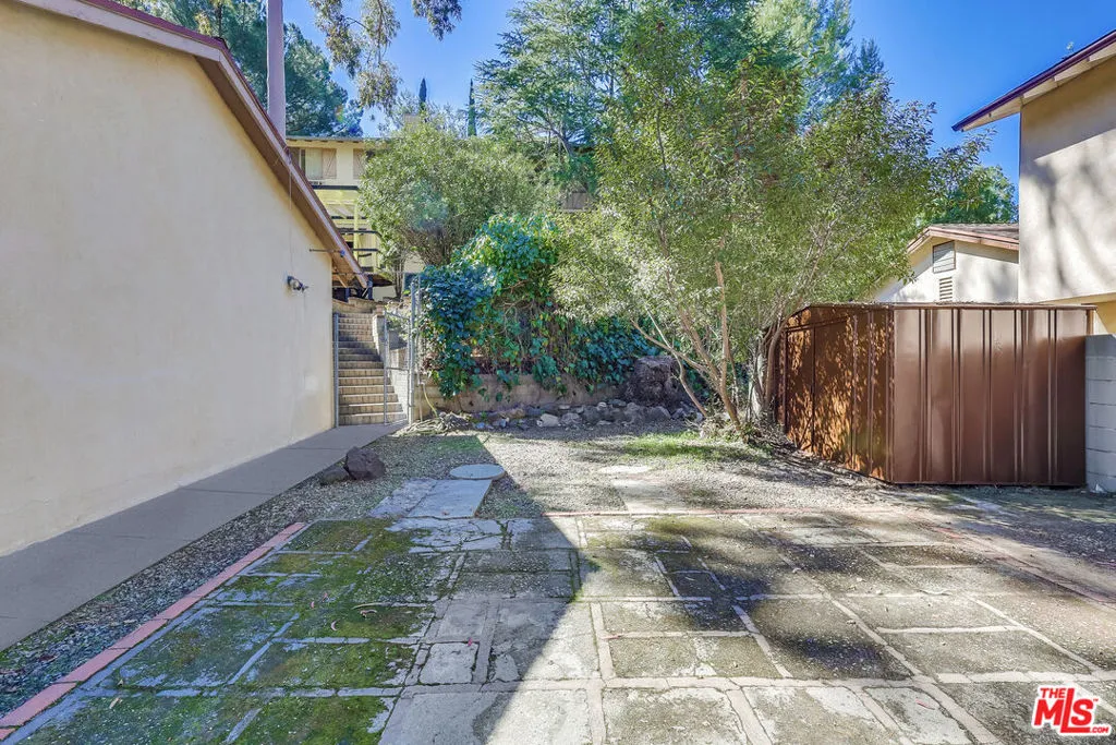 Sunland, California 91040, United States, 4 Bedrooms Bedrooms, ,3 BathroomsBathrooms,Residential,Active,174632