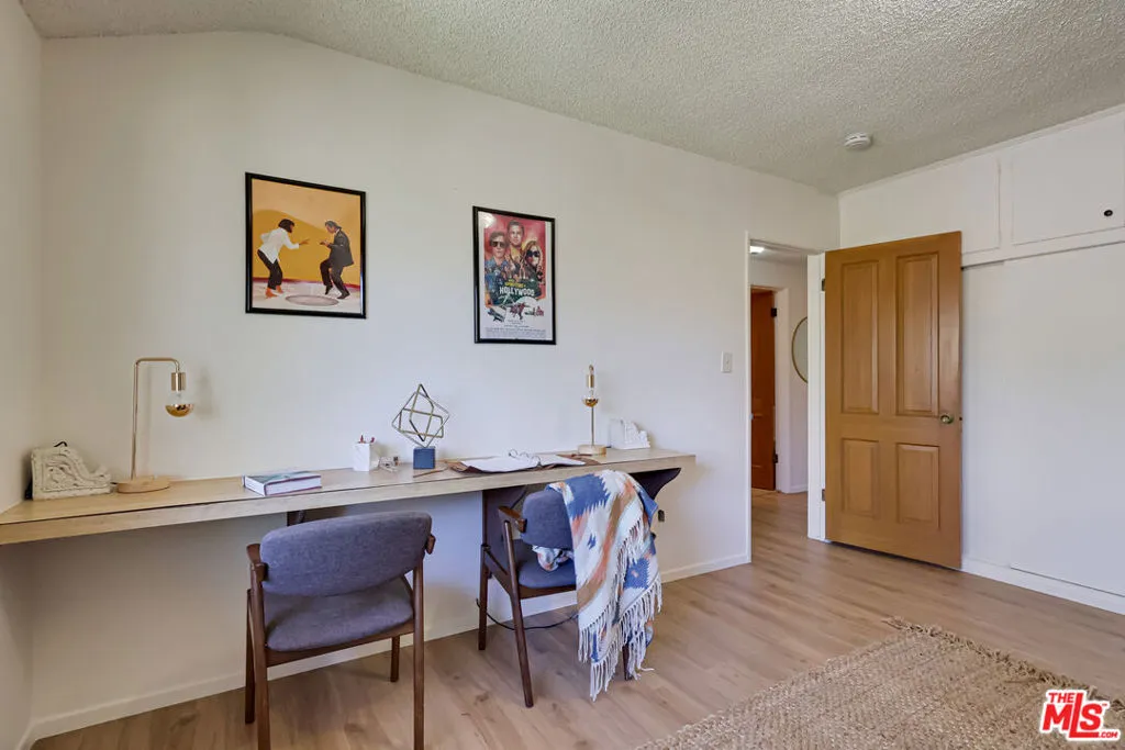 Sunland, California 91040, United States, 4 Bedrooms Bedrooms, ,3 BathroomsBathrooms,Residential,Active,174632