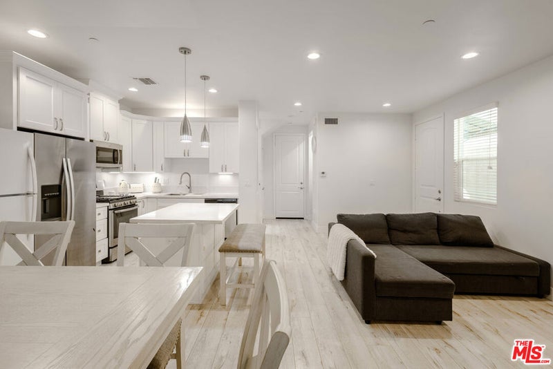 16855 Balboa Lane