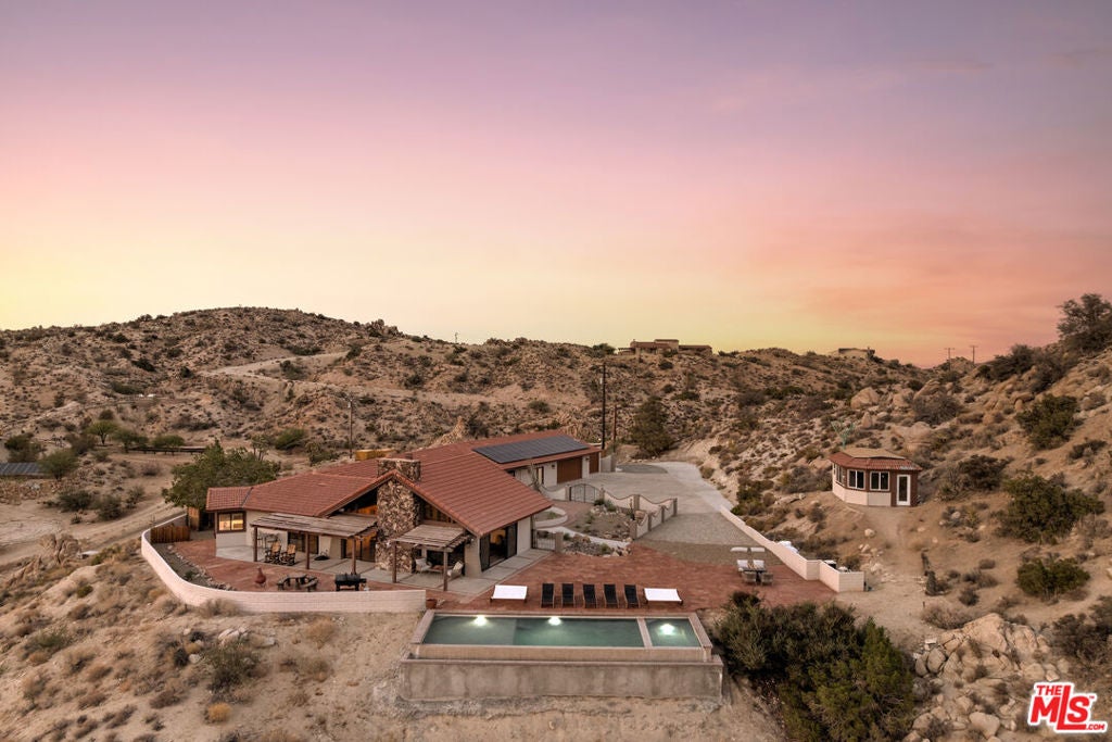 57387 San Juan Road