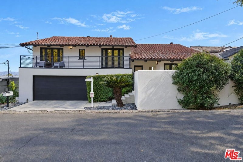 3518 3/4 Multiview Drive