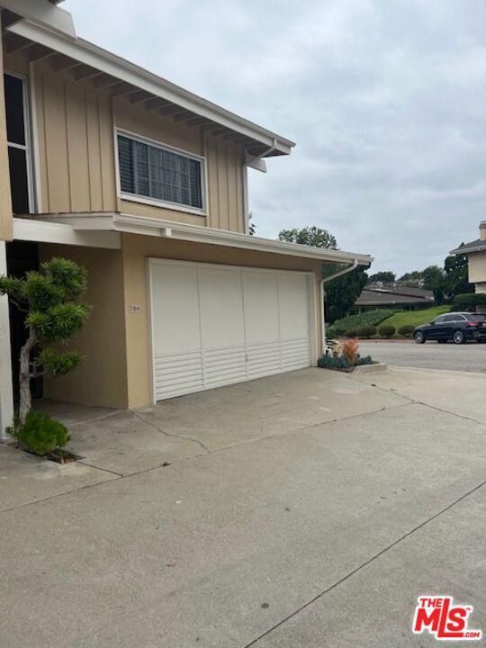 3500 W Manchester Boulevard 386