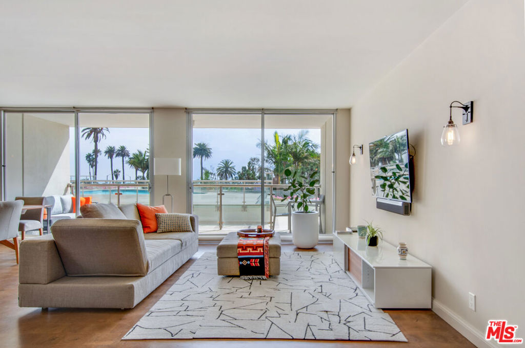 201 Ocean Avenue 301P
