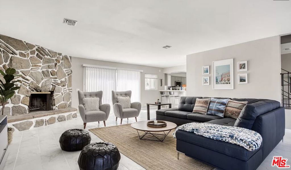 Properties 1 8100 W 83rd Street