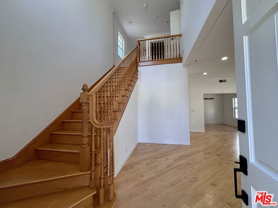 Properties 3 427 S Clark Drive