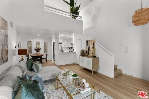 432 E Spruce Avenue 85 Inglewood CA 90301