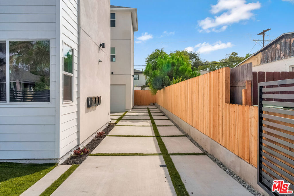 5830 David Avenue