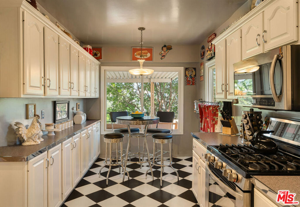 1441 Columbia Drive