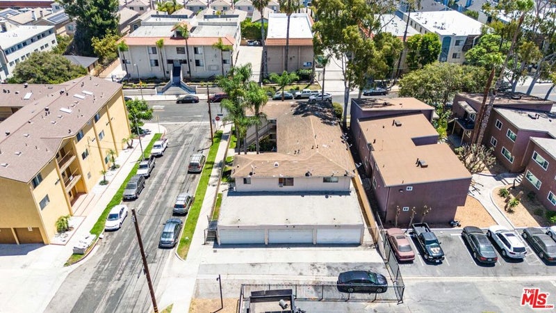 26103 Belle Porte Avenue