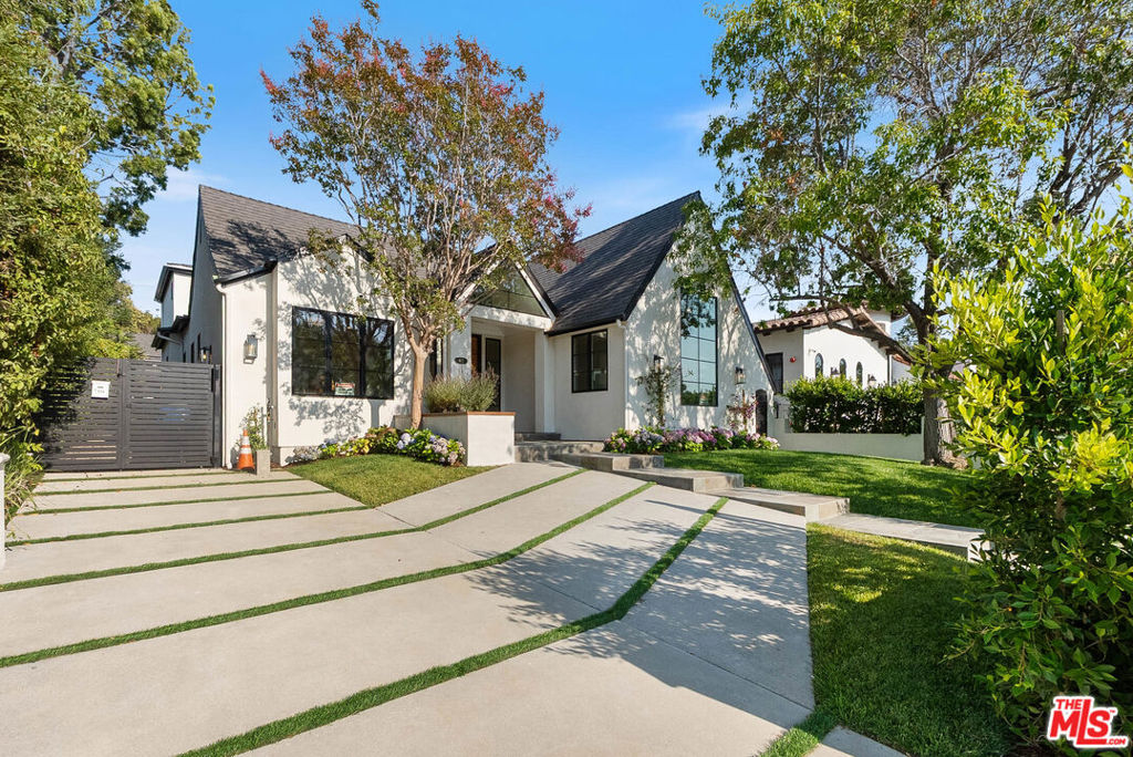 Properties 2 832 S Muirfield Road