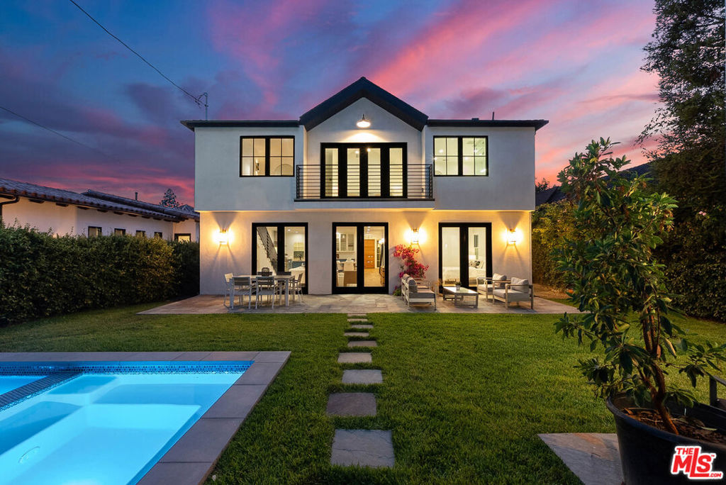 Properties 1 832 S Muirfield Road