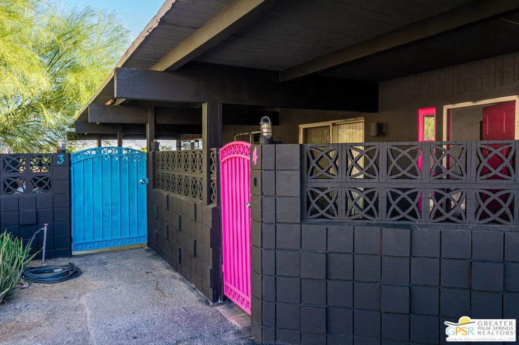 Rancho Mirage, California 92270, United States, 5 Bedrooms Bedrooms, ,4 BathroomsBathrooms,Residential,Active,224300