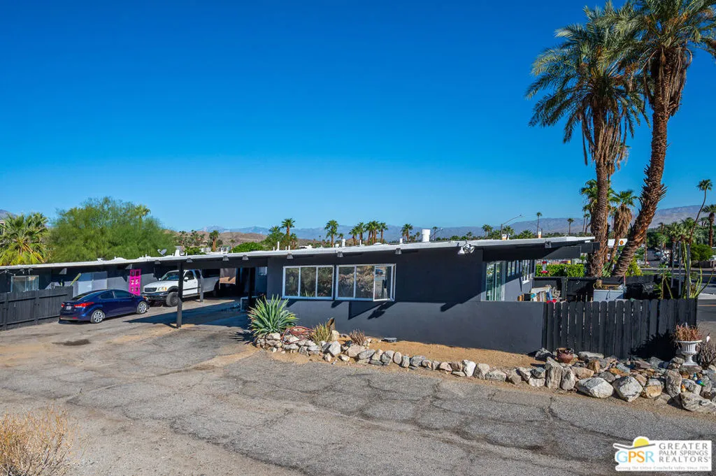 Rancho Mirage, California 92270, United States, 5 Bedrooms Bedrooms, ,4 BathroomsBathrooms,Residential,Active,224300