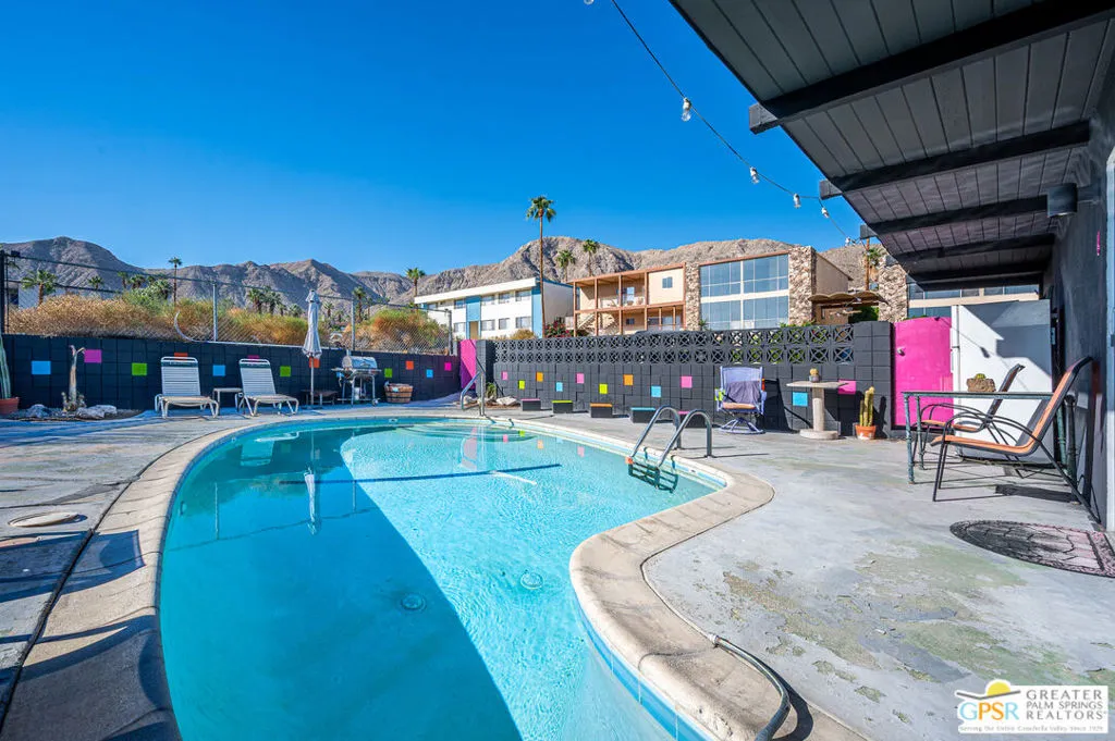 Rancho Mirage, California 92270, United States, 5 Bedrooms Bedrooms, ,4 BathroomsBathrooms,Residential,Active,224300