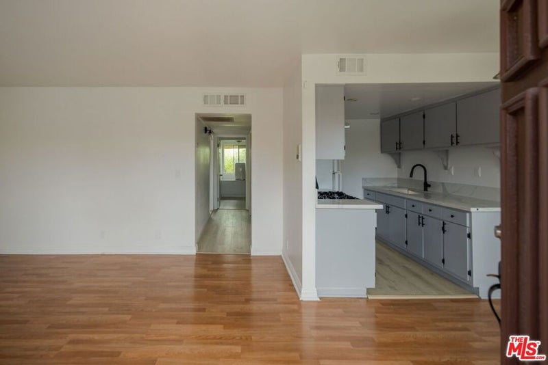 8505 Columbus Avenue 307