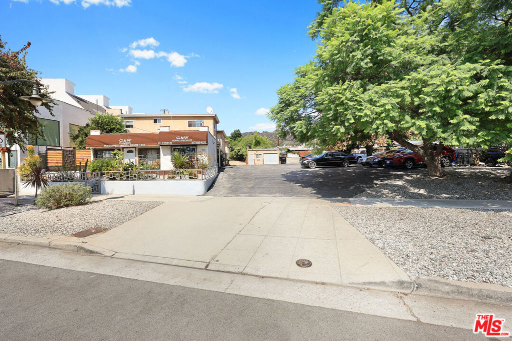 1515 Colorado Boulevard