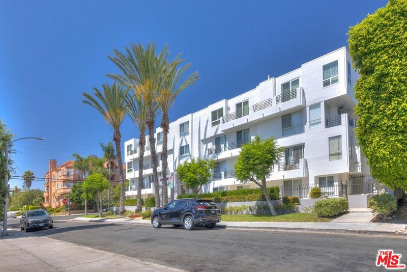 739 Lorraine Boulevard PH2