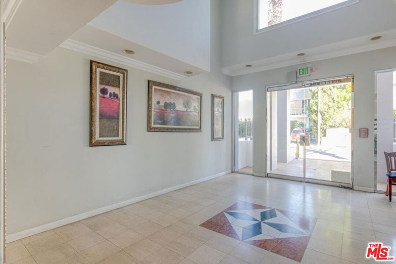 739 Lorraine Boulevard PH2