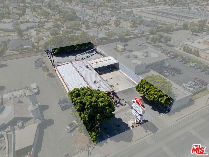 530 E Foothill Boulevard