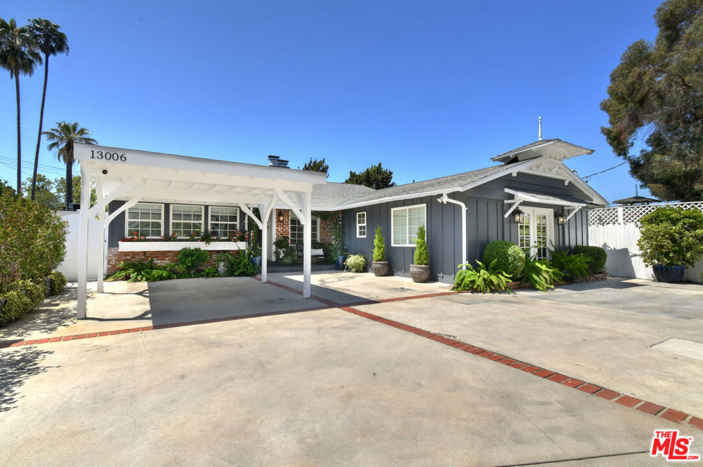 13006 Magnolia Boulevard