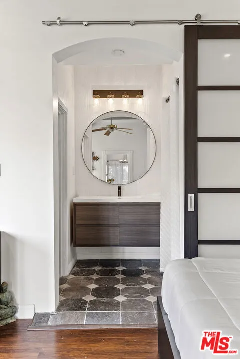 Los Angeles, California 90069, United States, 3 Bedrooms Bedrooms, ,3 BathroomsBathrooms,Residential,Active,151210