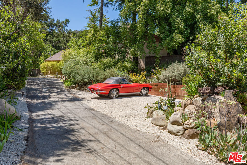 1064 Meadows End Drive