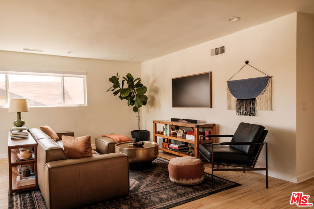 549 Meridian Terrace