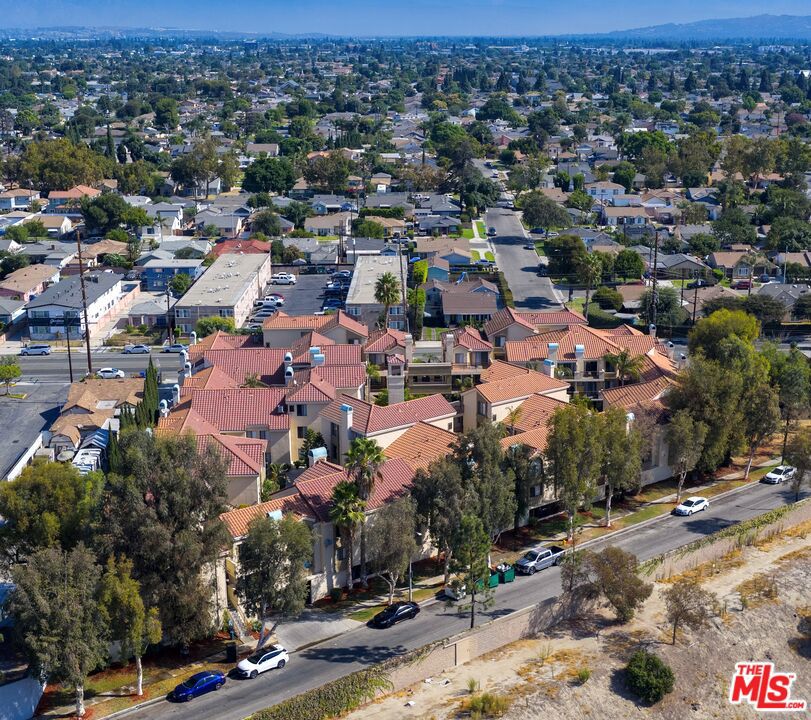 Properties 3 8356 Gardendale Street