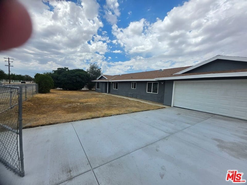 10107 E Avenue R14