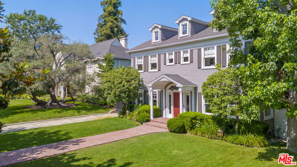 236 S Irving Boulevard